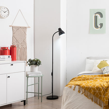 스프링 플로어 장스탠드 SS-2000A 블랙